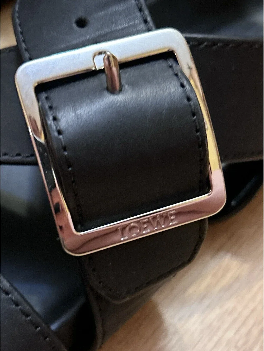Loewe Black Ease Buckle Leather Sandals 39